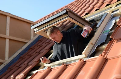 Pose de fenêtres de toit Velux à Plévin